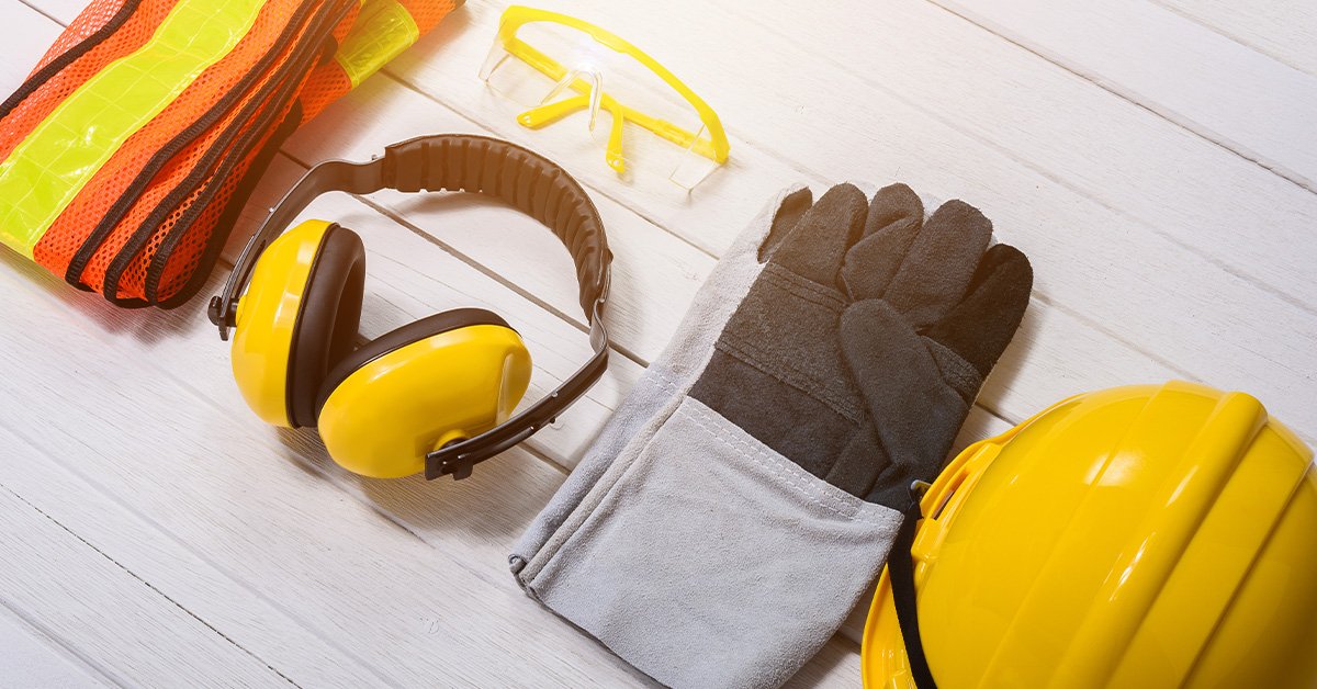 EPIs para eletricistas: como usar e conservar corretamente